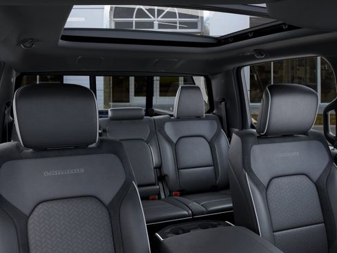 New 2026 RAM 1500 Laramie AWD/4WD image 26