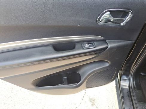 Used 2017 Dodge Durango SXT w/ 3rd Row Seating Group image 11