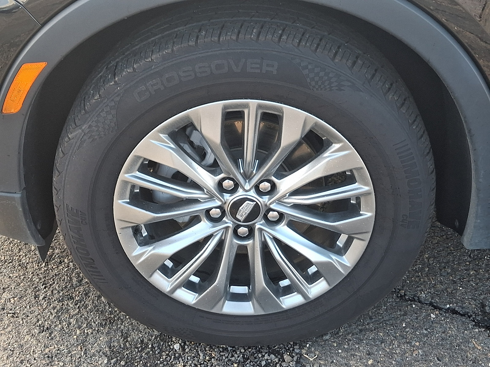 Used 2024 Cadillac XT4 Premium Luxury AWD/4WD image 27