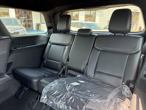 New 2026 Ford Expedition Platinum w/ Stealth Performance Package AWD/4WD image 25