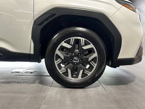 Used 2026 Subaru Forester Premium AWD/4WD image 40