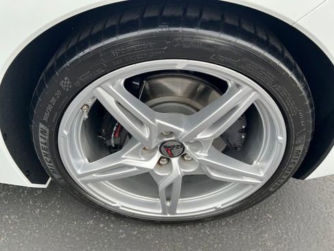Certified 2021 Chevrolet Corvette Stingray Premium Conv w/ Z51 Performance Package RWD image 26