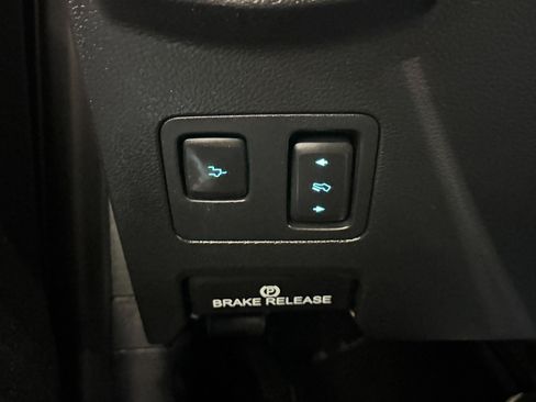 Used 2021 Ford F350 Lariat w/ Lariat Ultimate Package image 34