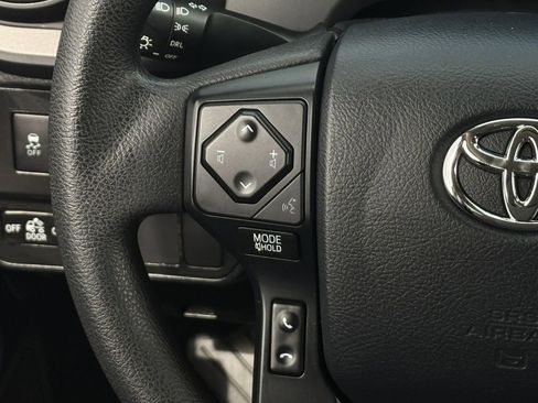 Used 2020 Toyota Tacoma SR w/ SR Convenience Package RWD image 13