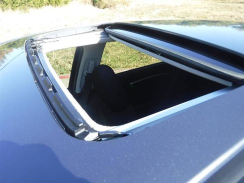 Used 2016 Honda Fit EX image 18