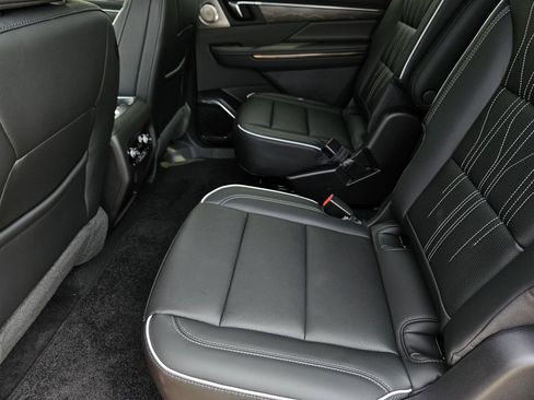 New 2026 Buick Enclave Avenir w/ Super Cruise Package image 22