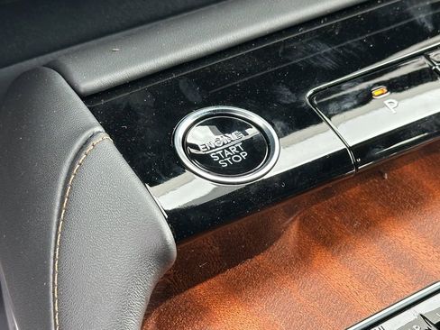 New 2026 Lincoln Navigator Black Label AWD/4WD image 12