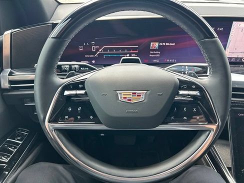 Used 2025 Cadillac Escalade Sport w/ Touring Package AWD/4WD image 14