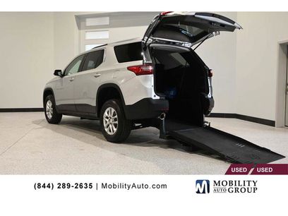 Used 2018 Chevrolet Traverse LT