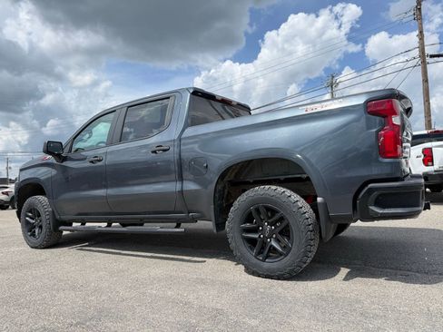 Used 2019 Chevrolet Silverado 1500 Custom Trail Boss w/ Custom Convenience Package AWD/4WD image 5