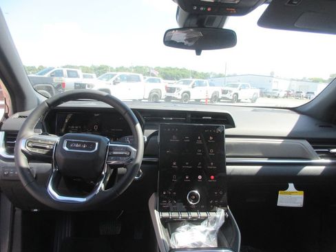 New 2027 GMC Terrain Elevation w/ Elevation Premium Package FWD image 13
