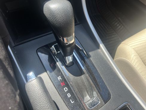 Used 2015 Honda Accord LX image 26