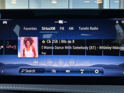 Used 2025 Mercedes-Benz CLA 250 4MATIC image 20