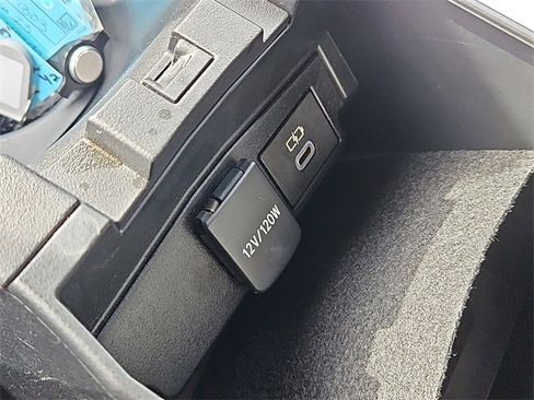 Used 2023 Toyota Corolla LE image 16