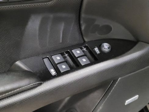 Used 2013 Cadillac XTS Premium image 27