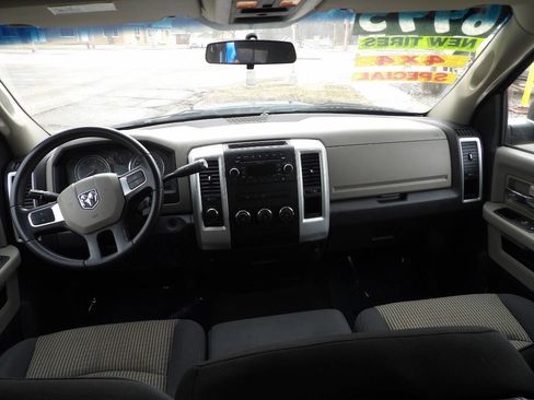 Used 2010 Dodge Ram 1500 Truck SLT image 7