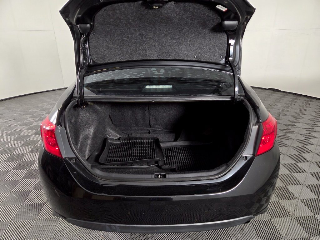 Used 2019 Toyota Corolla SE FWD image 23