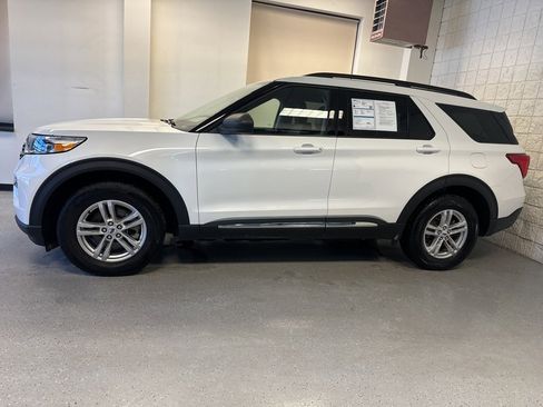 Certified 2023 Ford Explorer XLT w/ Equipment Group 202A image 36