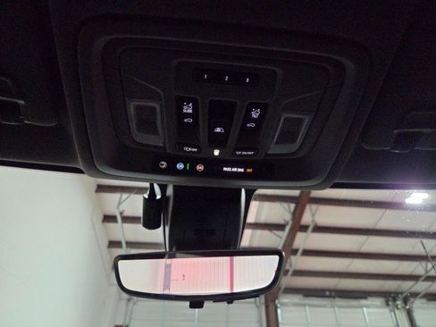 Used 2021 GMC Sierra 2500 Denali w/ Denali Black Diamond Edition image 68