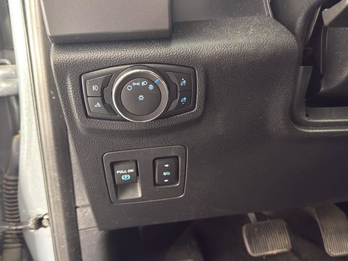 Used 2019 Ford F150 XLT w/ Equipment Group 302A Luxury image 13