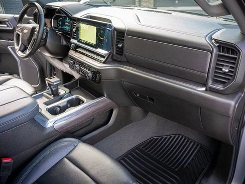 Used 2023 Chevrolet Silverado 1500 LTZ w/ Z71 Off-Road Package image 36