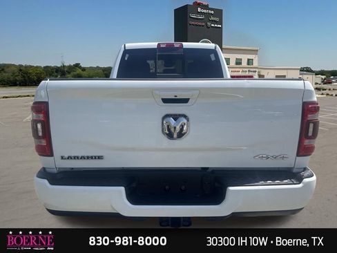 Used 2024 RAM 2500 Laramie w/ Safety Group AWD/4WD image 11