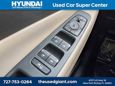 Certified 2023 Hyundai Santa Fe Limited image 38