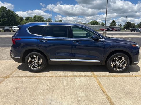 Used 2022 Hyundai Santa Fe SEL FWD image 3