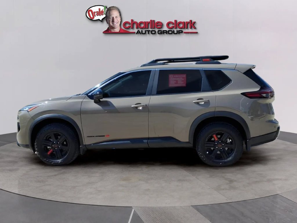 Used 2025 Nissan Rogue SV w/ Rock Creek Premium Package AWD/4WD image 3
