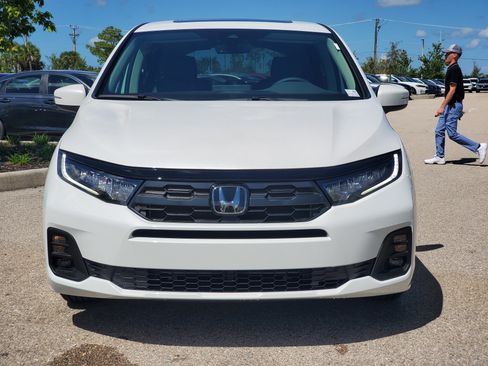 New 2026 Honda Odyssey EX-L image 4