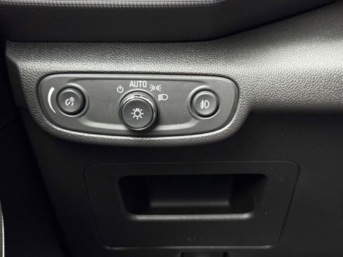 Used 2023 Chevrolet TrailBlazer ACTIV image 12