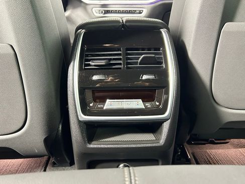 Used 2021 BMW X5 xDrive45e w/ M Sport Package image 18