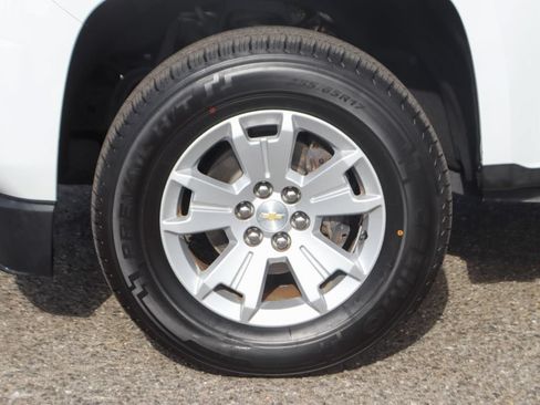 Used 2017 Chevrolet Colorado LT w/ Luxury Package, Chrome RWD image 43