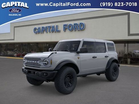 New 2026 Ford Bronco Badlands AWD/4WD image 1