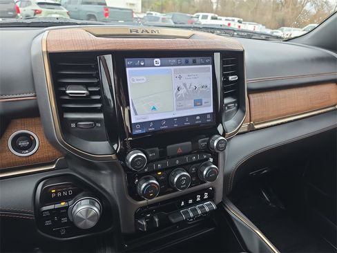 Used 2022 RAM 1500 Limited w/ Body Color Bumper Group image 13