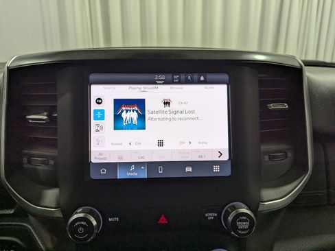 Used 2024 RAM 2500 Big Horn w/ Bed Utility Group image 18