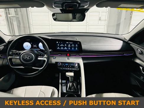 Used 2023 Hyundai Elantra Limited FWD image 4