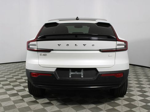 Used 2023 Volvo C40 P8 Recharge Plus AWD/4WD image 35