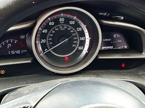 Used 2016 MAZDA MAZDA3 i Sport w/ Preferred Equipment Package image 9