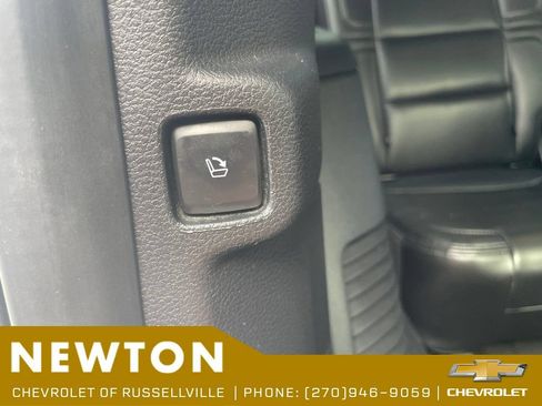 Used 2020 Lincoln Navigator Reserve w/ Equipment Group 208A Reserve AWD/4WD image 39