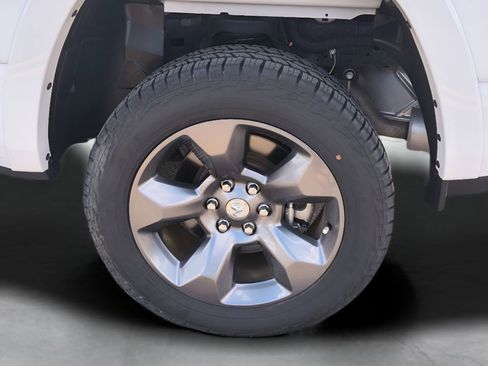 Used 2023 RAM 1500 Big Horn AWD/4WD image 29