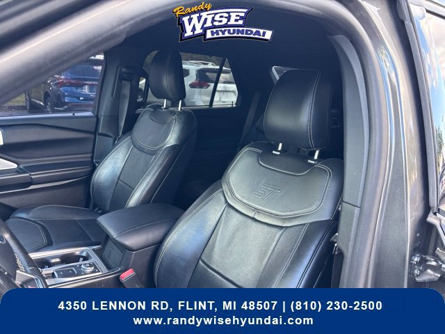 Used 2020 Ford Explorer ST w/ ST Street Pack AWD/4WD image 13
