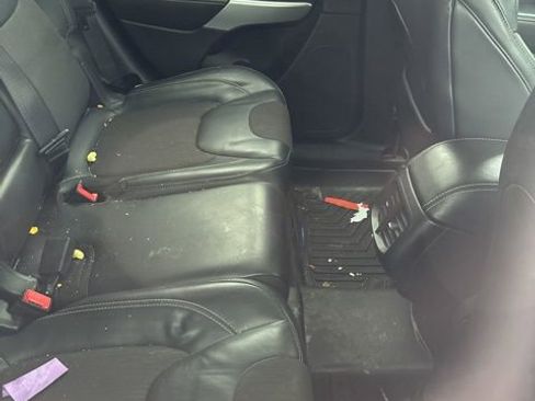 Used 2018 Jeep Cherokee Latitude Plus w/ Comfort/Convenience Group image 13