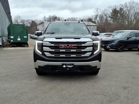 Used 2023 GMC Sierra 1500 SLE image 2