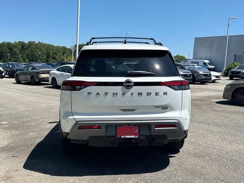 New 2026 Nissan Pathfinder Platinum AWD/4WD image 5