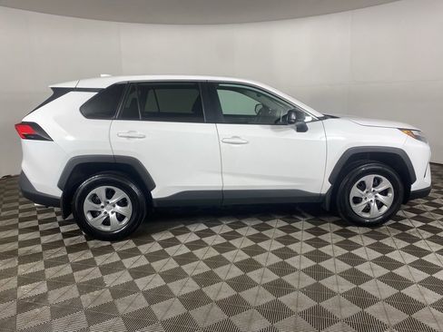 Used 2023 Toyota RAV4 LE image 20
