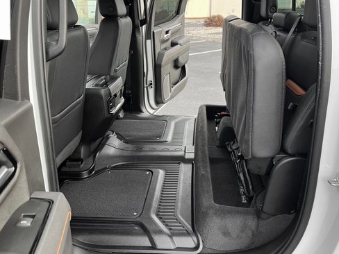 Used 2025 GMC Sierra 1500 AT4 w/ AT4 Premium Package image 20