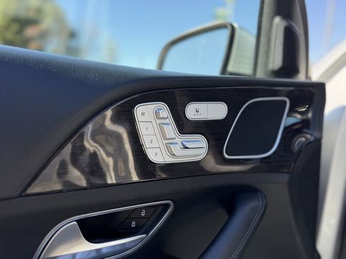 Used 2020 Mercedes-Benz GLE 350 4MATIC image 20