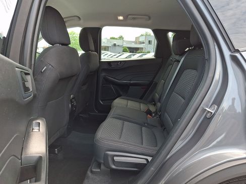 Certified 2023 Ford Escape Active AWD/4WD image 10