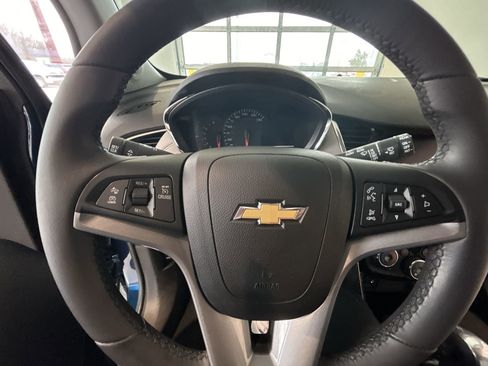 Used 2020 Chevrolet Trax Premier image 13